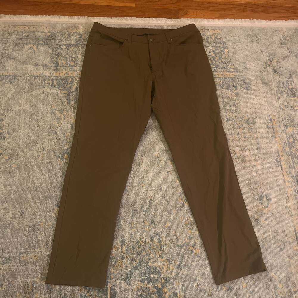 Lululemon ABC Slim Fit Warpstreme 5 Pocket Pants
